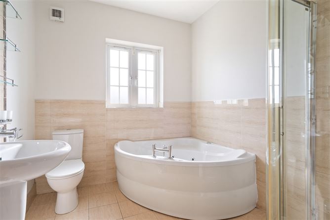 25 Knocksedan Wood, Swords, Dublin