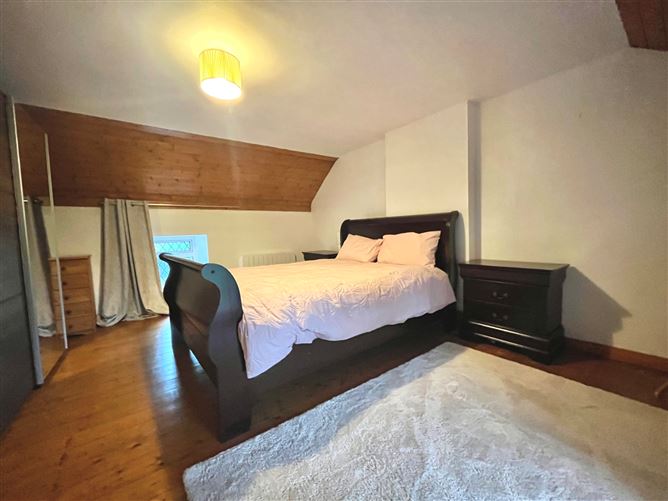 8 Nally Street, Ballina, Co. Mayo