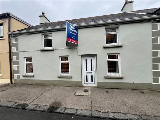 8 Nally Street, Ballina, Co. Mayo