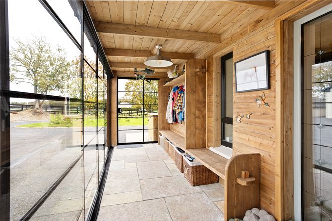 Twin Hills Lodge, Knockanally, Donadea, Kildare