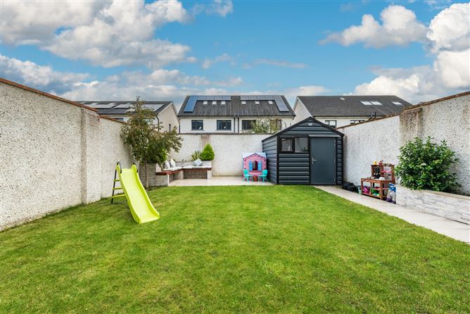 https://photos-a.propertyimages.ie/media/8/3/6/4963638/1c1decd5-dd78-4ad3-b005-3e65f4341f18_l.jpg