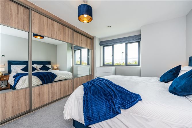 https://photos-a.propertyimages.ie/media/8/3/6/4963638/1c1decd5-dd78-4ad3-b005-3e65f4341f18_l.jpg