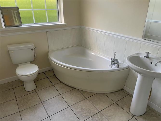 Clash, Ballinacourty, Dungarvan, Waterford