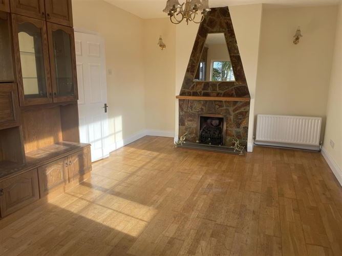 Clash, Ballinacourty, Dungarvan, Waterford