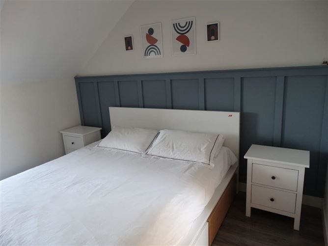 12 Parklands Place, Saggart, Co. Dublin