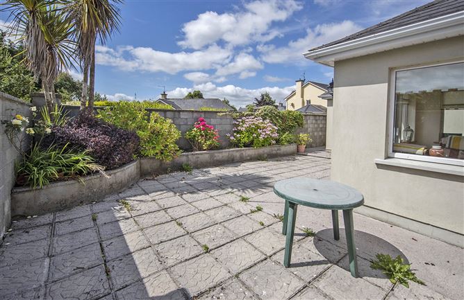 7 Castle Court, Hospital Lane, Lismore, Co. Waterford