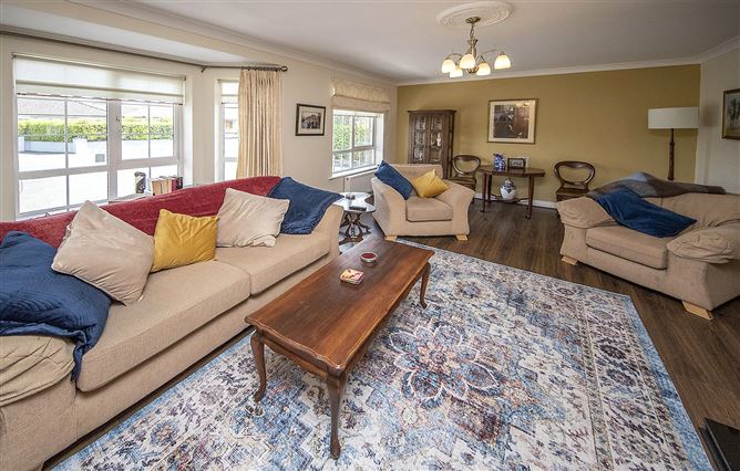 7 Castle Court, Hospital Lane, Lismore, Co. Waterford