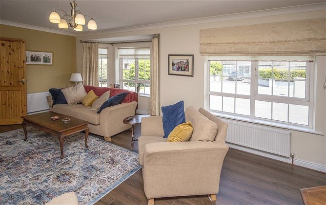 7 Castle Court, Hospital Lane, Lismore, Co. Waterford