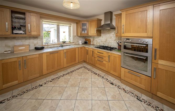 7 Castle Court, Hospital Lane, Lismore, Co. Waterford