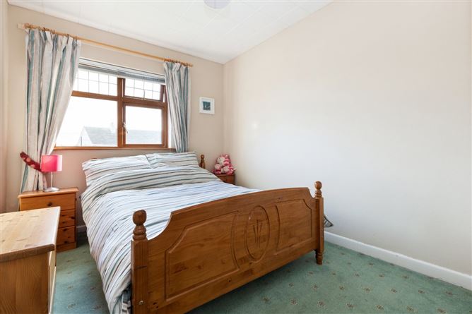 29 Grange Park Grove, Raheny, Dublin 5