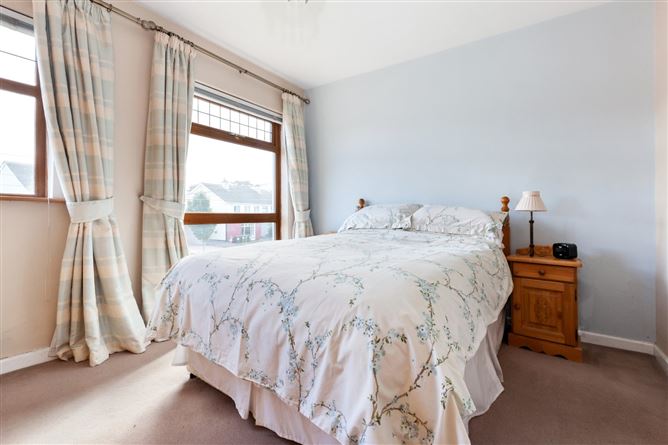 29 Grange Park Grove, Raheny, Dublin 5