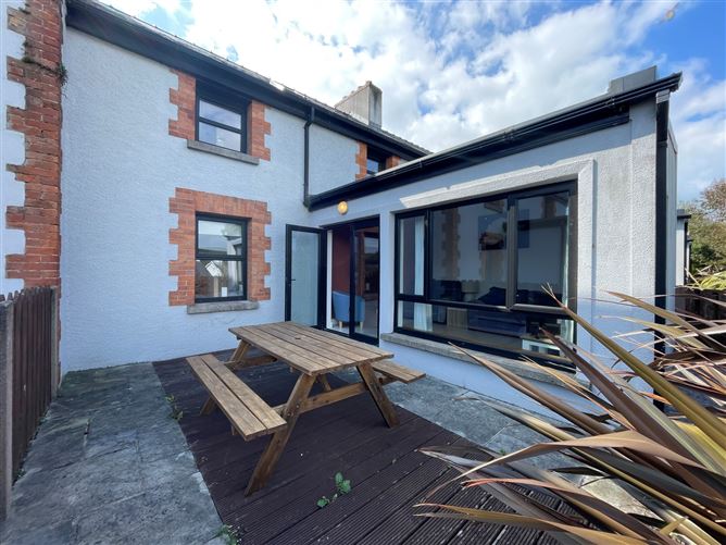 2 Coastguard Cove Cottages, Arthurstown, Co. Wexford