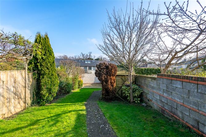 3 Carrickmines Chase, Carrickmines Wood, Carrickmines, Dublin 18