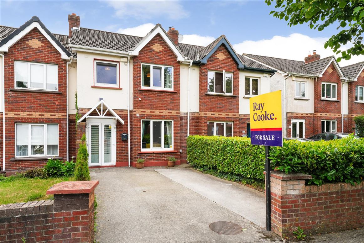 24 Hazelgrove, Killinarden, Tallaght, Dublin 24