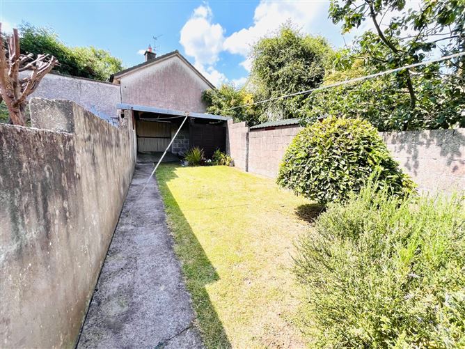 Photo 27 of 30 — 47 O' Connell Road, Tipperary Town, Co. Tipperary