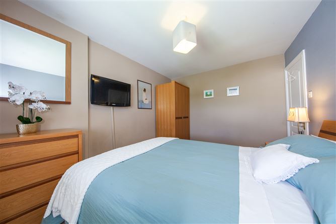 Photo 16 of 25 — 52 Saint Mochtas Green, Clonsilla, Dublin 15