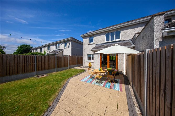 Photo 23 of 25 — 52 Saint Mochtas Green, Clonsilla, Dublin 15