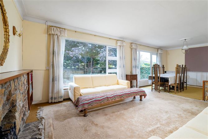 4 Grove Lawn, Blackrock, County Dublin