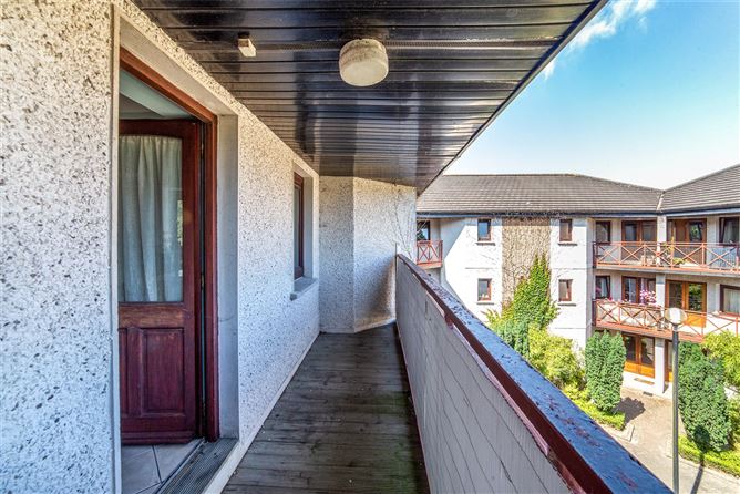 24 Ronayns Court, Rochestown Road, Douglas, Cork