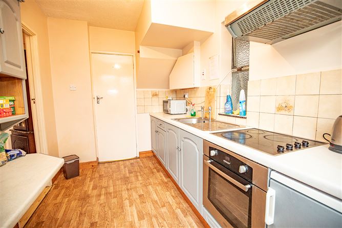 63, Shanowen Park, Santry, Dublin 9
