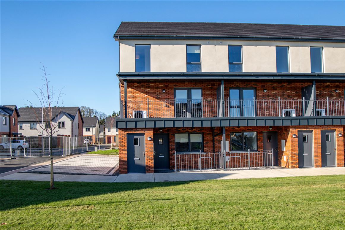 3 Bed Duplex, Curragh Farm, Newbridge, Kildare
