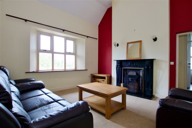 Ardagh Village, Ardagh, Longford