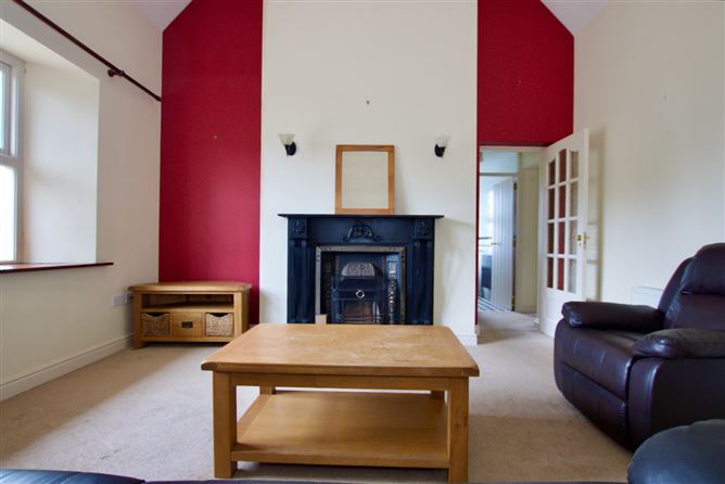 Ardagh Village, Ardagh, Longford