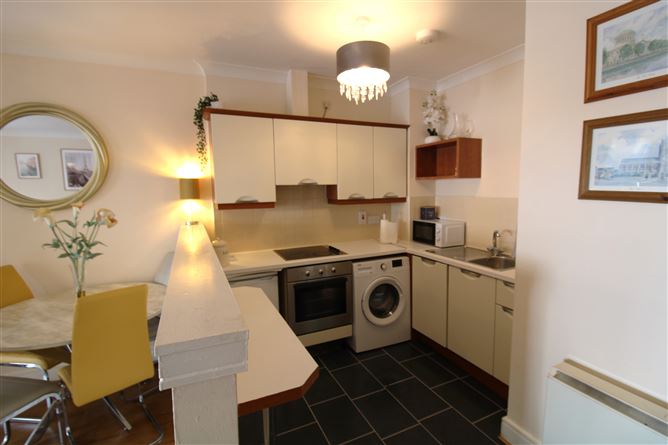 24 Manor Place, Ongar,   Dublin 15