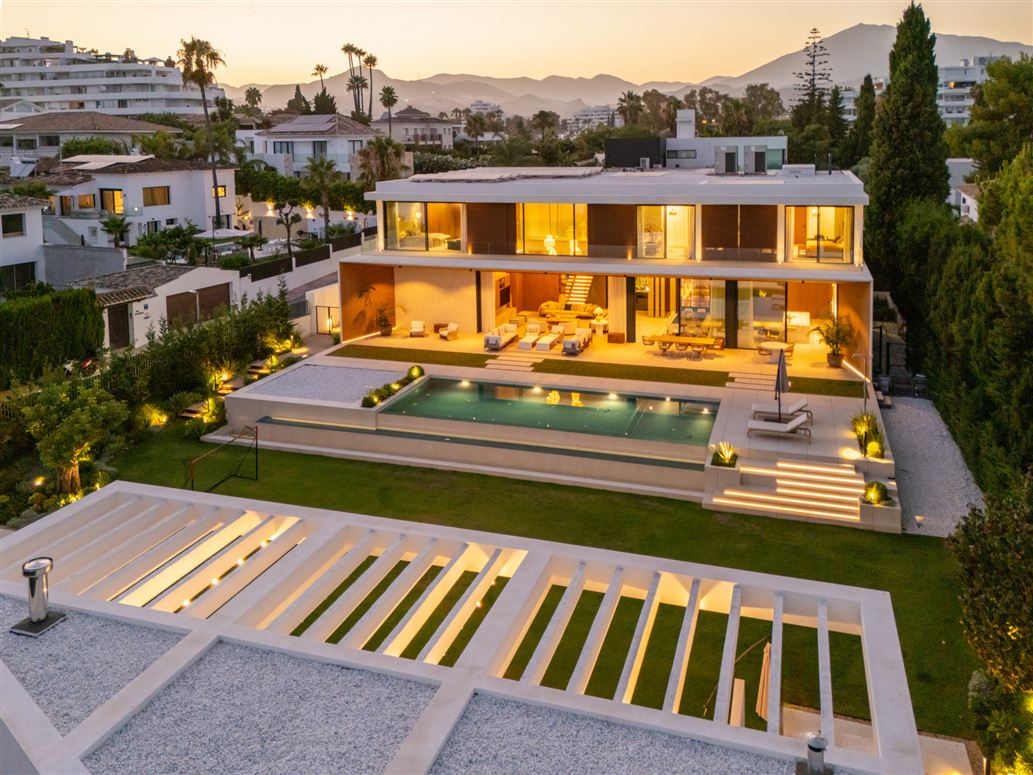 {name:Malaga, codeiso:MA}, San Pedro de Alcantara, Guadalmina Alta, Spain - COSTA-01266P