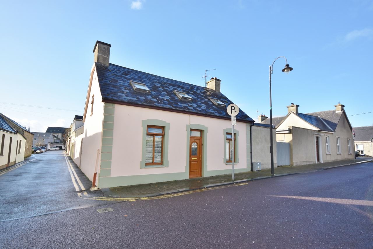 3 Colbert Street, Listowel, Kerry