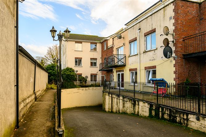 9 Morton Hall, Bettystown, Meath