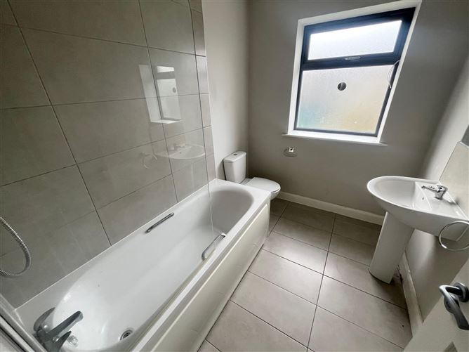 Elder Heath Crescent, Kiltipper, Tallaght, Dublin 24