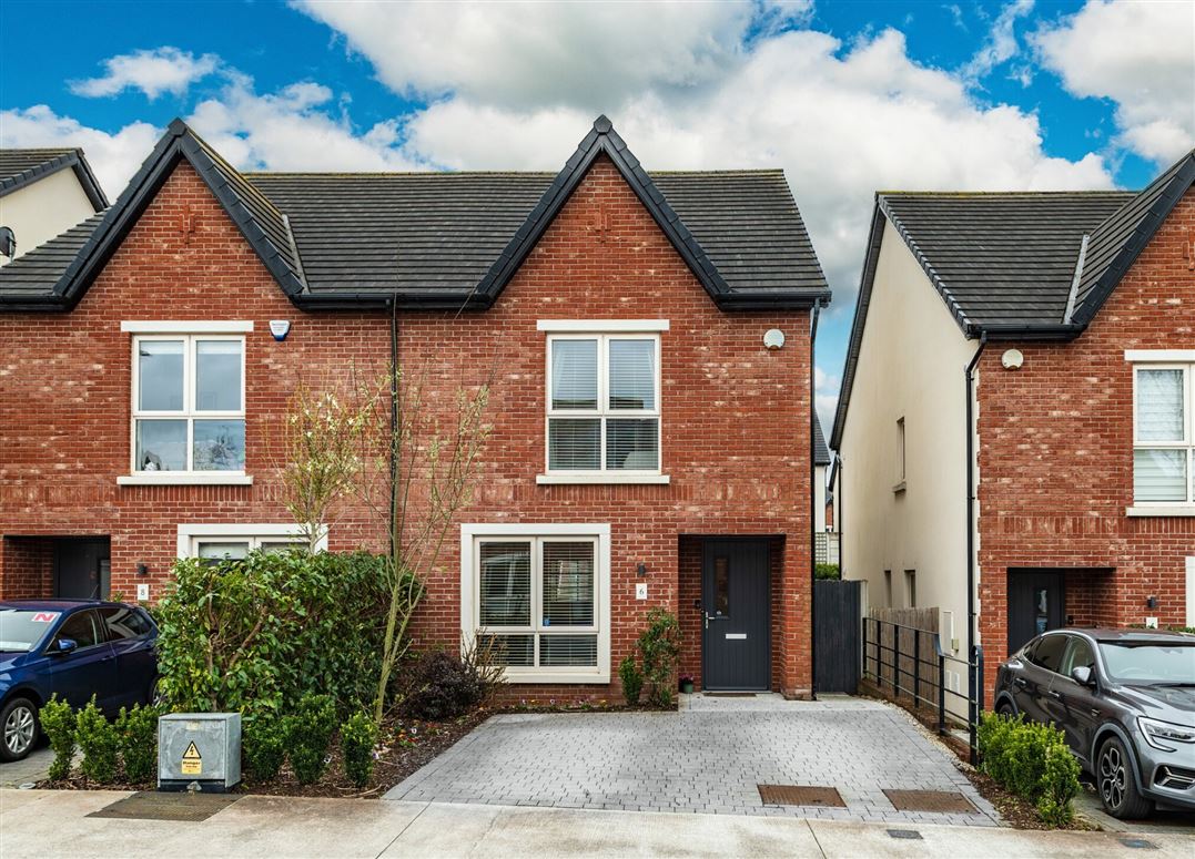 6 Whitethorn Lawn, Naas, Co. Kildare