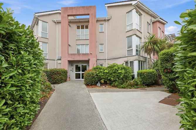 86 Orchard Way, Greenwood Walk, Dublin