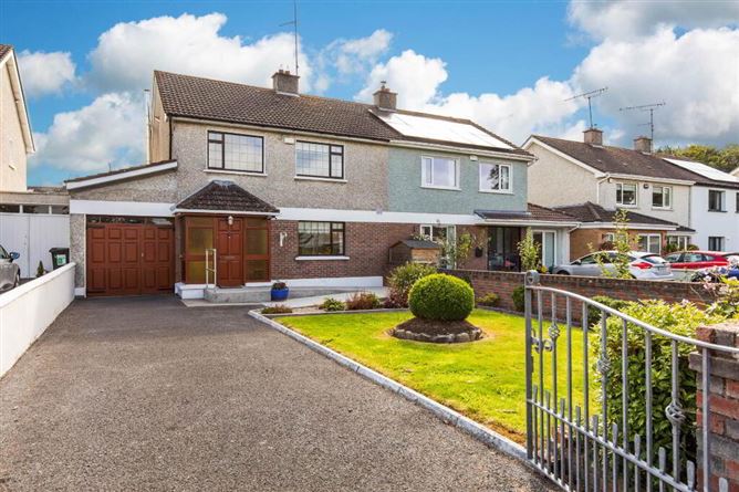 Photo 1 of 17 — 25 Rockfield Road, Kells, Meath
