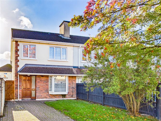 12 Sli na Siuire, Mitchel Street, Thurles, Co. Tipperary, E41 NN72