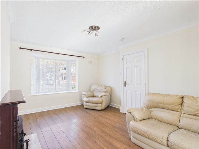 12 Sli na Siuire, Mitchel Street, Thurles, Co. Tipperary