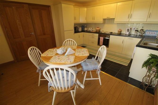 43 The Waterfront, Leitrim Village, Leitrim
