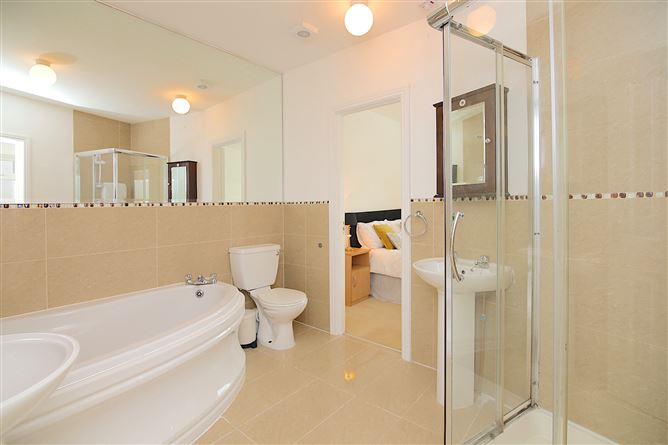 85A Howth Road, Clontarf,   Dublin 3