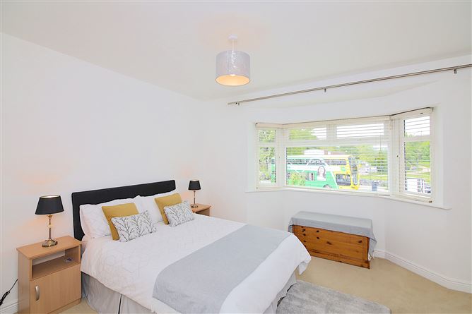85A Howth Road, Clontarf,   Dublin 3