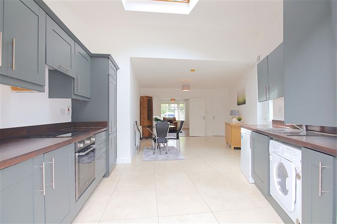 85A Howth Road, Clontarf,   Dublin 3
