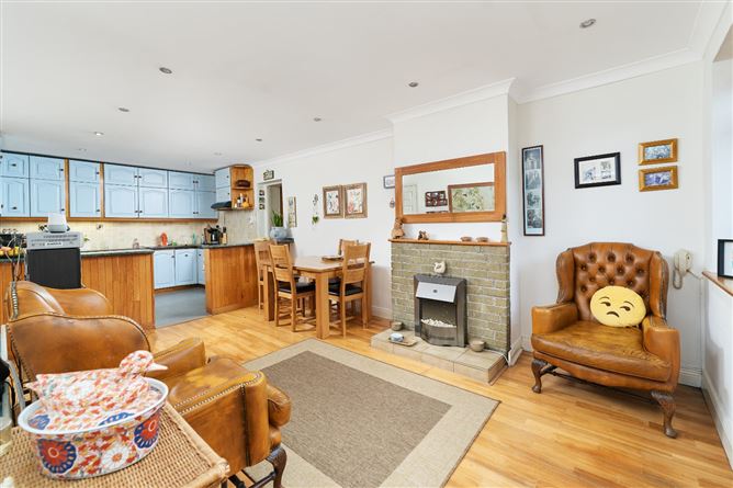 76 Saint Laurence Road, Chapelizod, Dublin 20