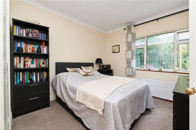 76 Saint Laurence Road, Chapelizod, Dublin 20