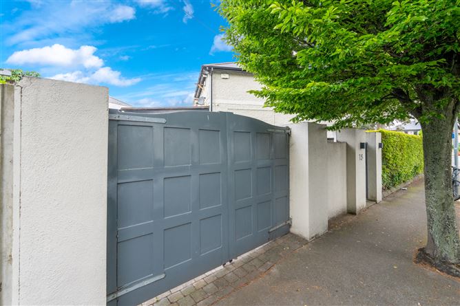 15 Ingram Road, South Circular Road, Dublin 8