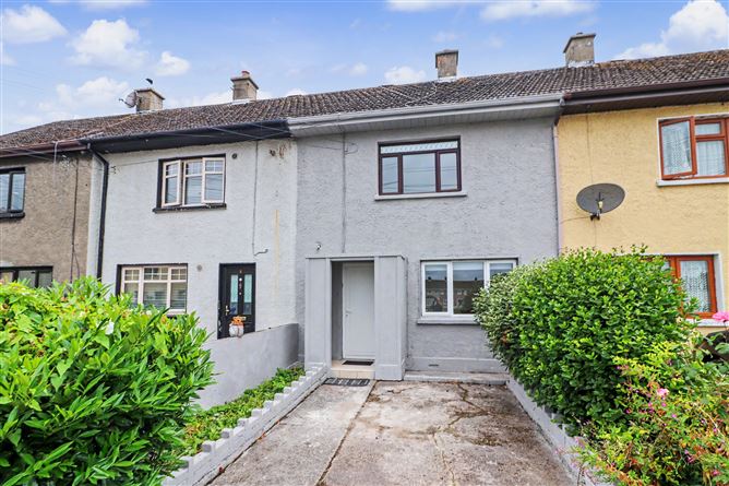 Photo 1 of 21 — 8 Ballyclough Avenue, Ballinacurra Weston, City Centre (Limerick), Limerick City