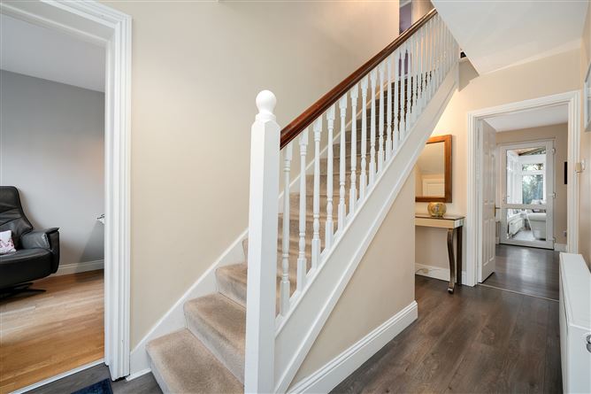 18 Maple Grove, Rathcoole, Co. Dublin