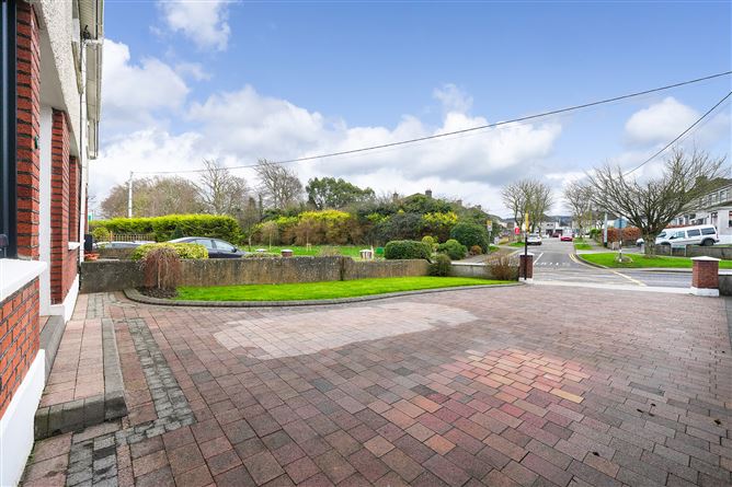 18 Maple Grove, Rathcoole, Co. Dublin