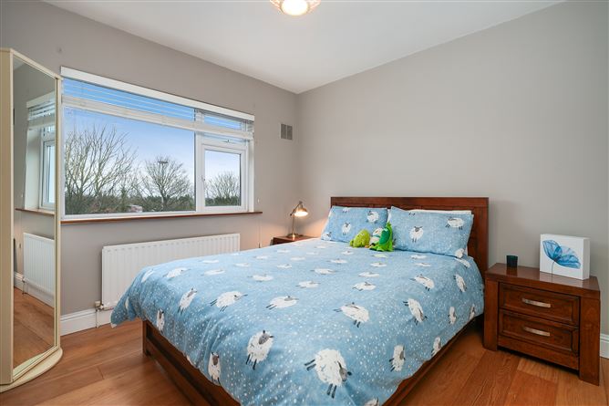 18 Maple Grove, Rathcoole, Co. Dublin