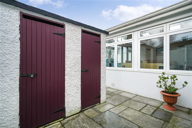 18 Maple Grove, Rathcoole, Co. Dublin