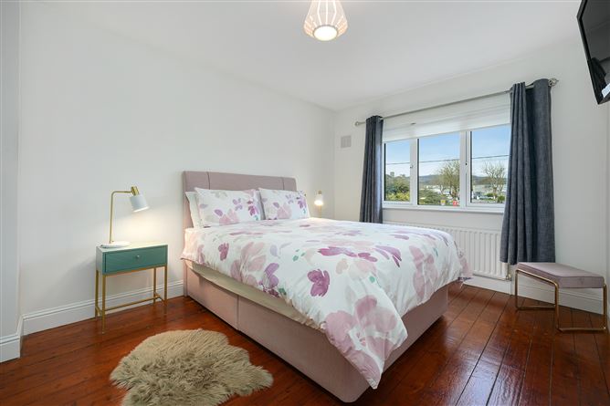 18 Maple Grove, Rathcoole, Co. Dublin